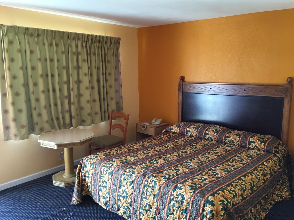 Western Sands Motel Indio Ngoại thất bức ảnh